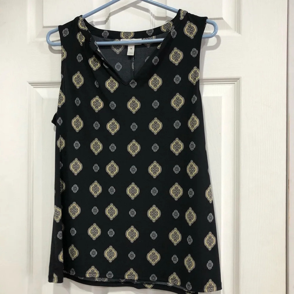 Dana Buchman Women’s Medium Blouse Tank Top Sleeveless Black Pattern EUC